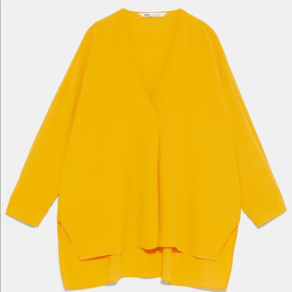 Zara Tops - Zara oversized yellow shirt